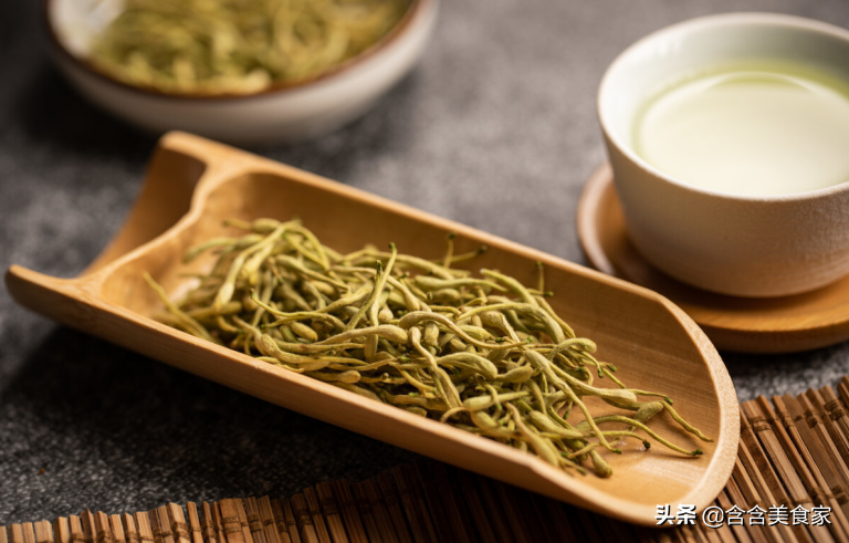 立夏饮茶正当时，建议立夏前后，多喝这4种香花茶，香味足气色佳